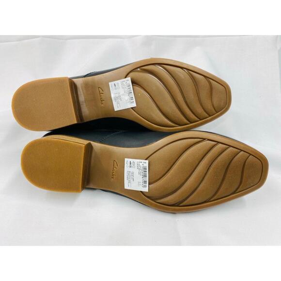 Clarks Navy Leather Loafers - Picture 8 of 9